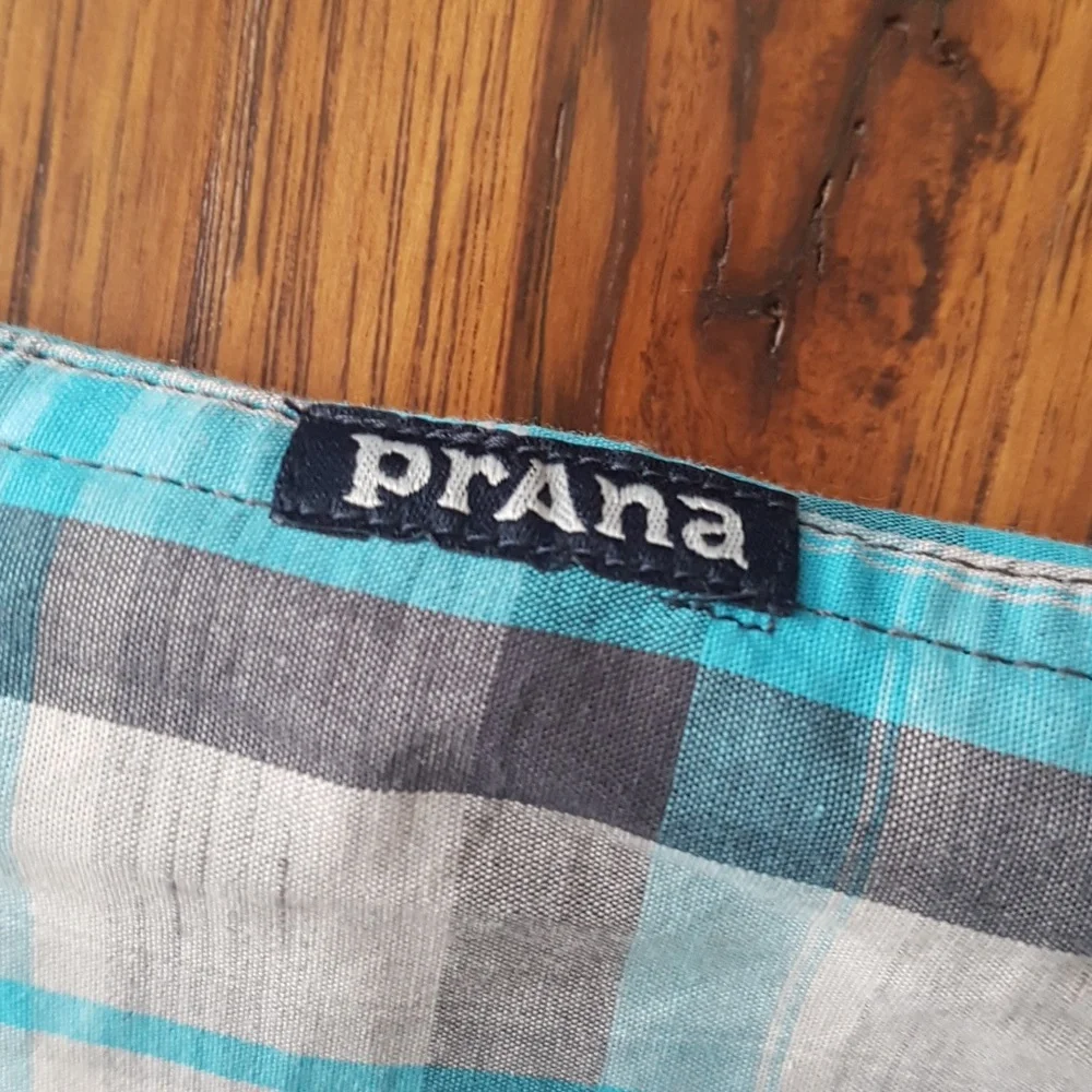 Men's Prana Short Sleeve Blue Plaid Organic Cotton Blend Button Down Size S - Picture 4 of 13